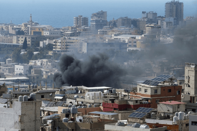 دوي “انفجارين” في عين الحلوة